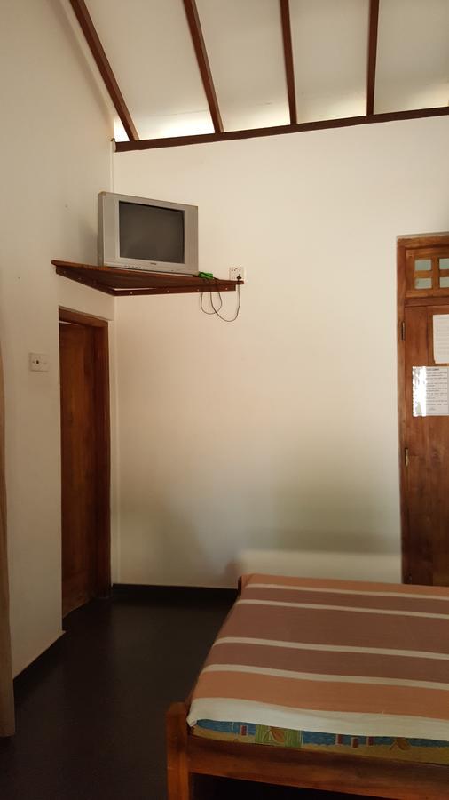 קטרגמה Lokuge Grand Resort מראה חיצוני תמונה