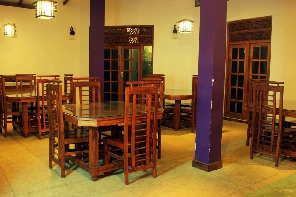 קטרגמה Lokuge Grand Resort מראה חיצוני תמונה